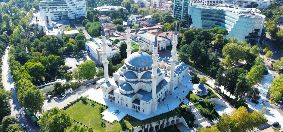 Weekend Escape Tirana